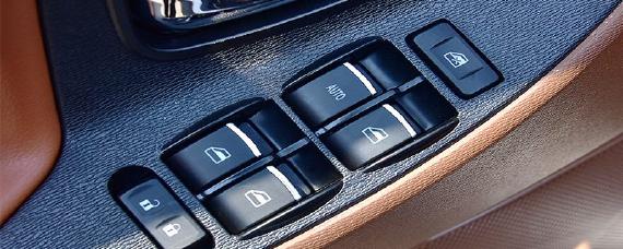 汽车无故反复自动落锁