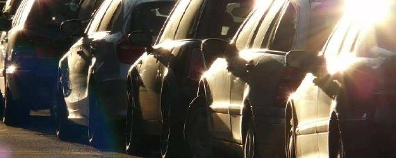 太阳暴晒后车子打火困难