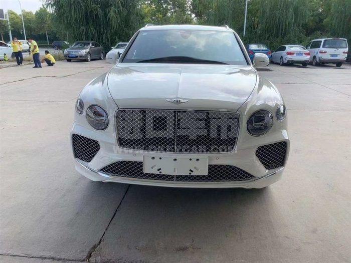 f_900x675_0_q87_autohomecar__ChwFql9tyOiACpCGAAJ06R7nLnI518