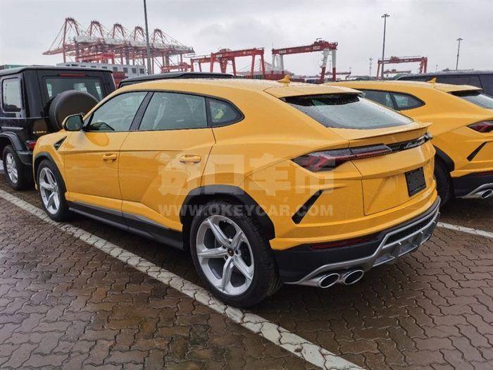 f_900x675_0_q87_autohomecar__ChsEkF-12CSAJSzgAAKS8qv-ztA364