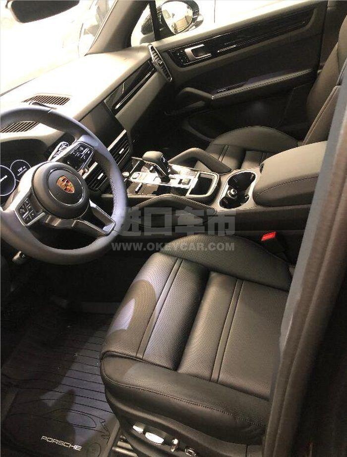 03ec1bf96e81adadb0c4a40f301cc31