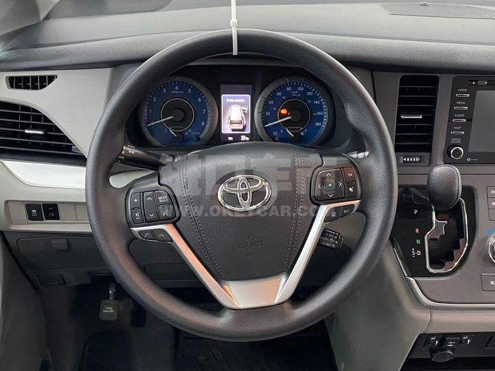 f929fec9c14848a1fcbc5851a5e3868