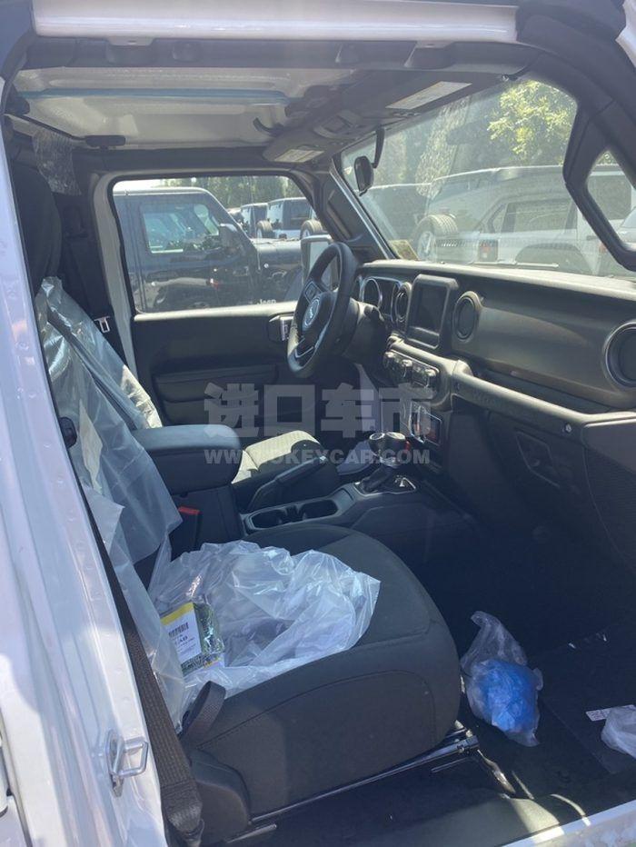 d4df71192dbb4a6b51dc74e2981beeea