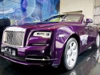 2019款 劳斯莱斯曜影6.6T Black Badge