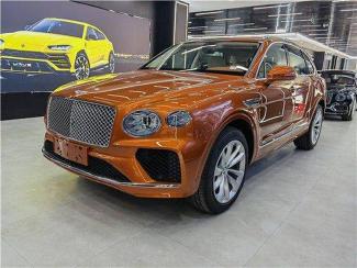 2021款 宾利添越 3.0T PHEV 支持全国分期购车13820818027（同微信）可视频同步看车