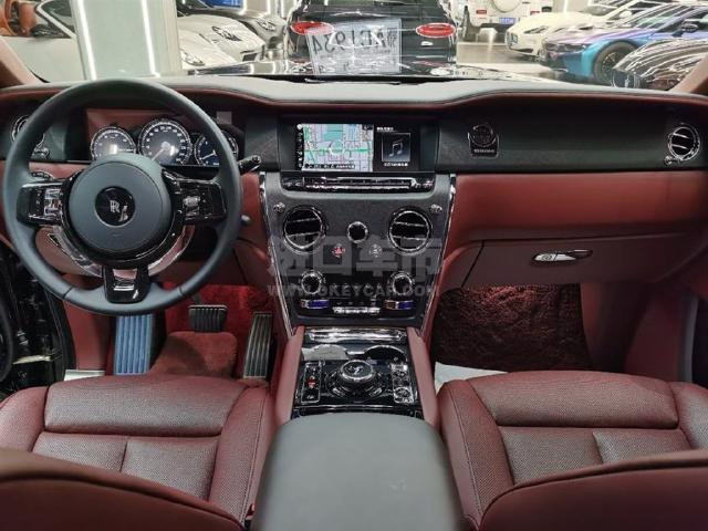 中规2021款 劳斯莱斯库里南(cullinan) 6.